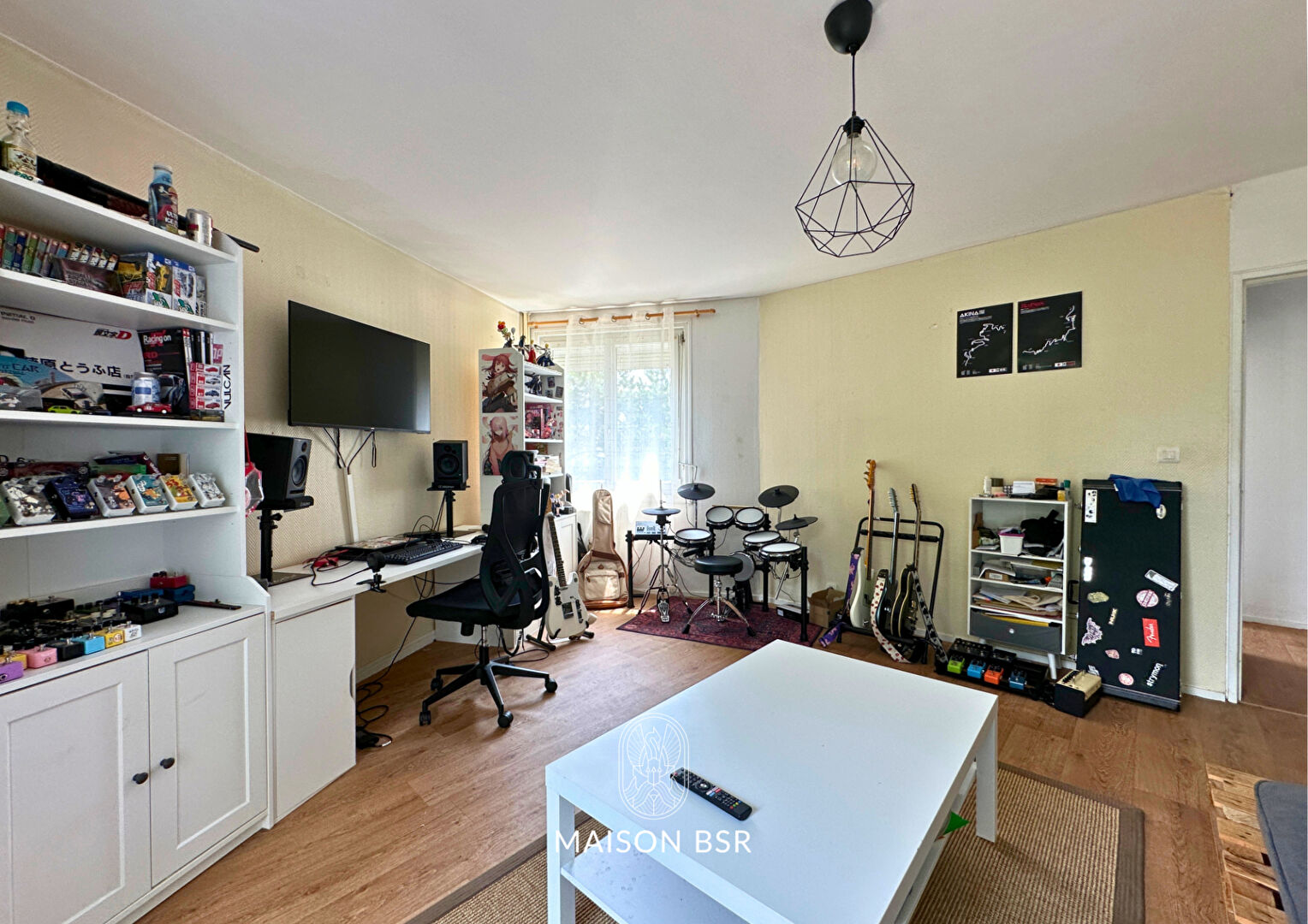 Appartement T2 avec balcon, parking et cave