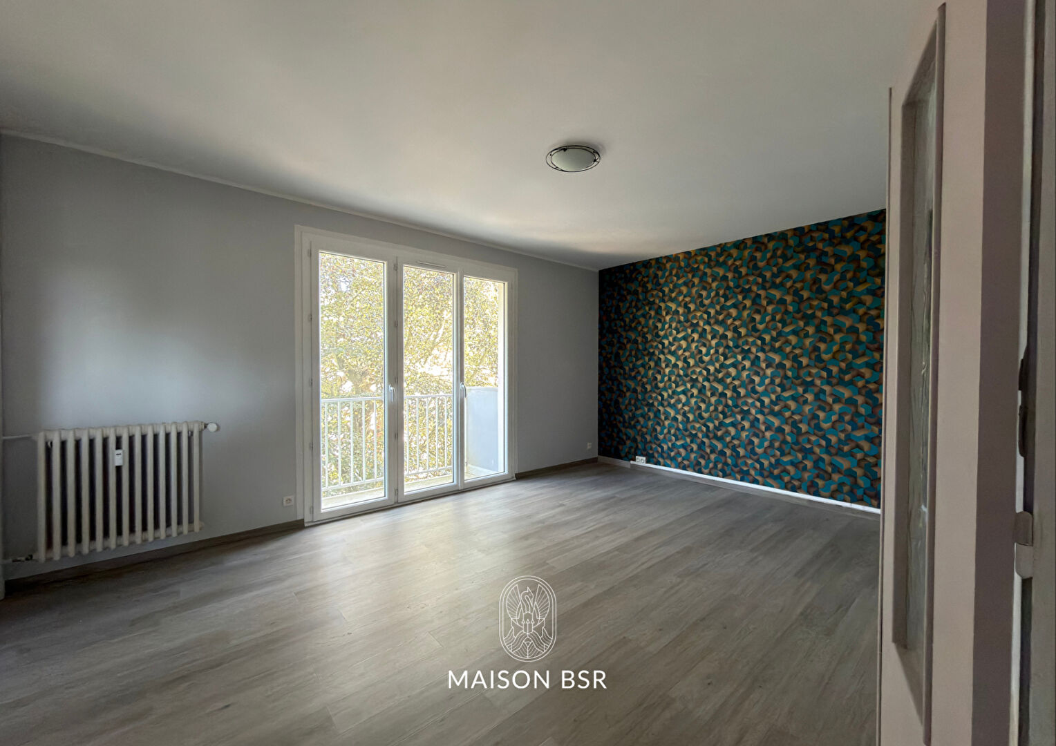 Appartement T4 rénové de 72 m² avec balcon, parking et parc privé – Nantes Sud / Saint-Sébastien-sur-Loire