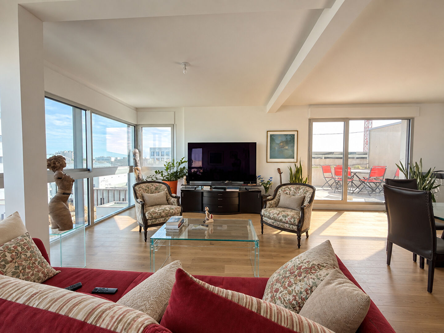 Duplex T5 -143m2 dernier étage avec terrasses. NANTES REPUBLIQUE