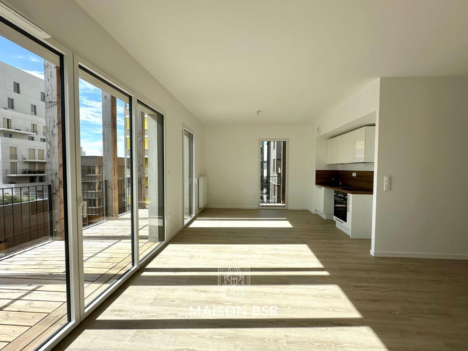 Nicolas, appartement meublé de type 3 – Nantes Quartier République