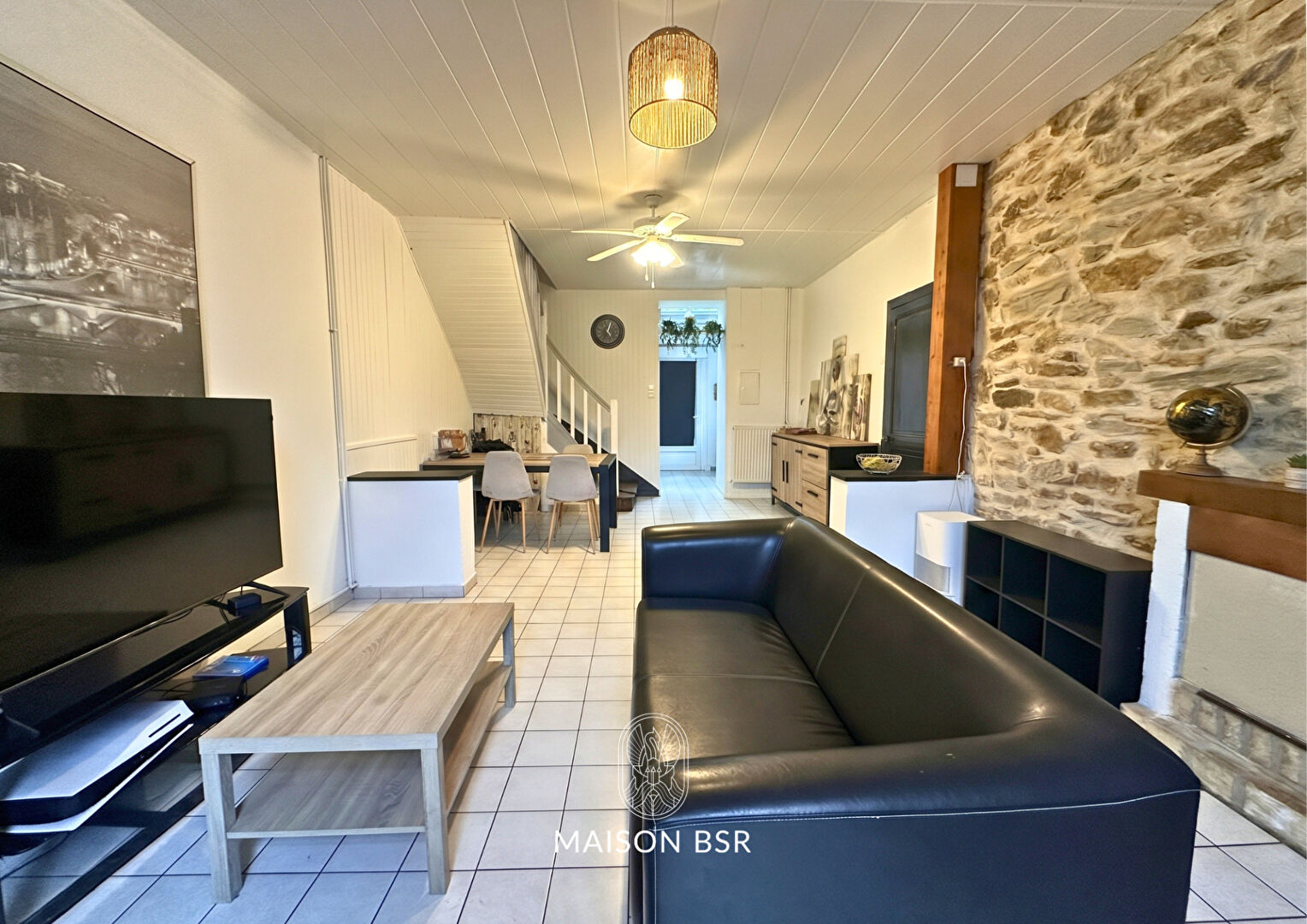 Maison 4 pièces à Châteaubriant – Proche gare et centre-ville, 2 chambres, bureau, garage et stationnements